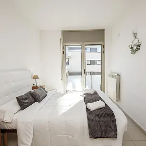 https://apartament-fluvia.topcostabravahotels.com